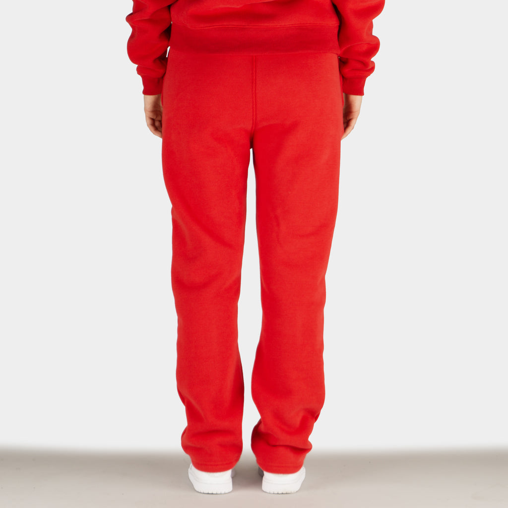 Red women´s Baze Ember flow pants - model back view