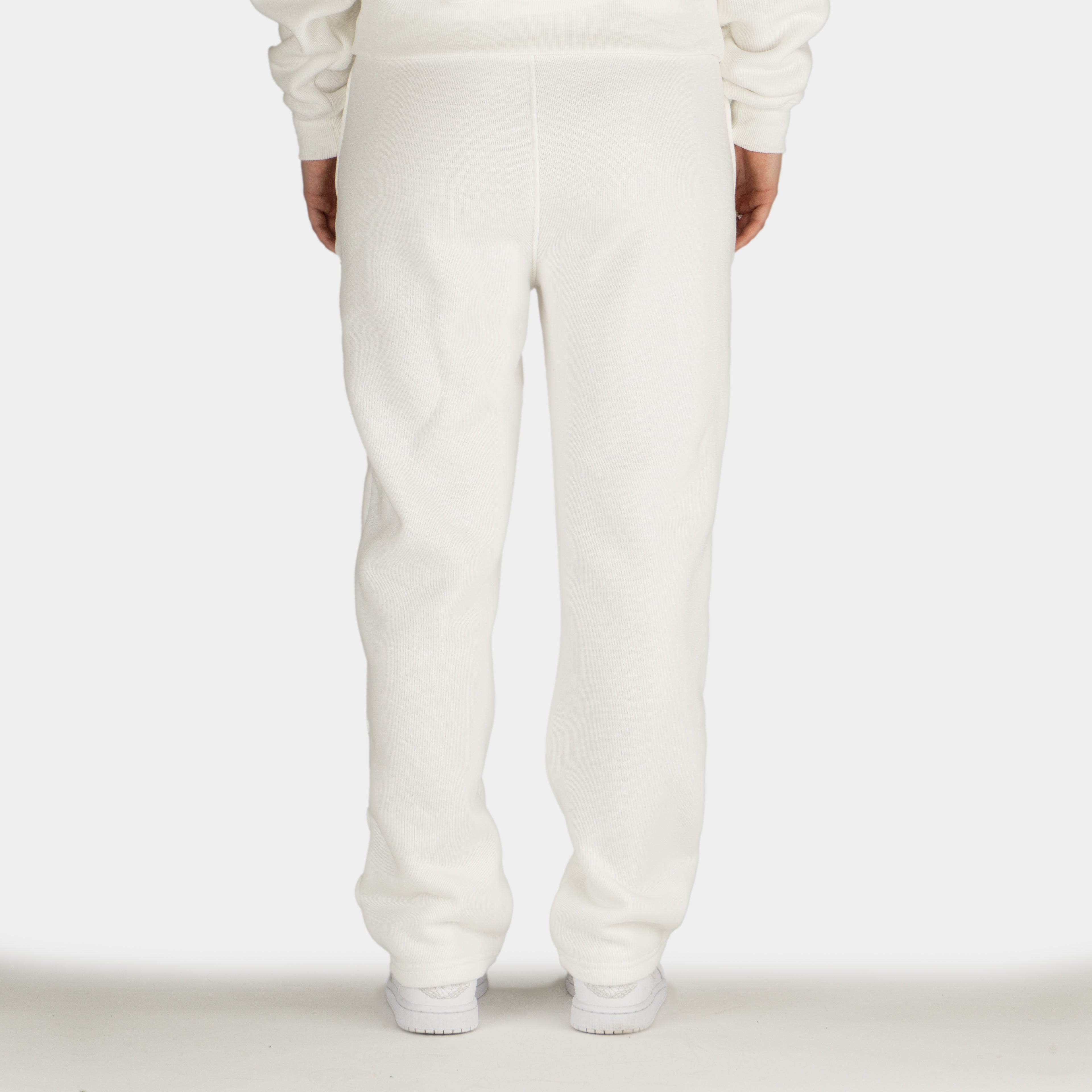 White women´s Baze Ghost flow pants - model back view